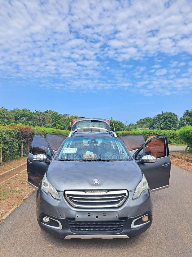 Peugeot 2008 1.6 BlueHD (120 Hp) 2016 Gray