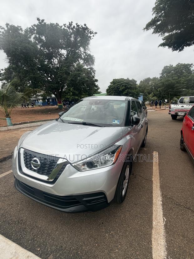 Nissan Kicks SV 2020 Silver