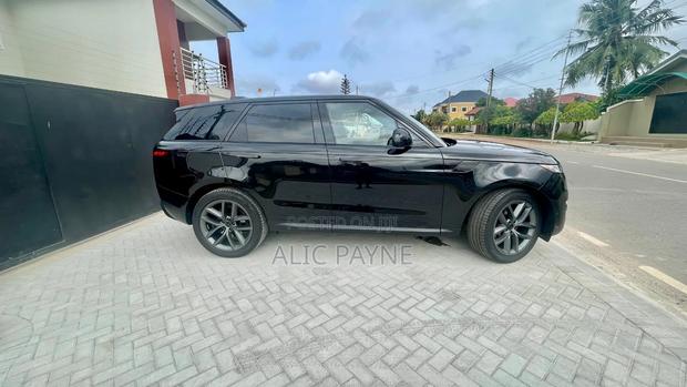 Land Rover Range Rover Sport 2026 Black