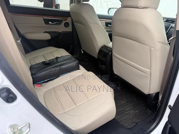 Honda CR-V 2019 White