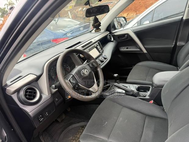 Toyota RAV4 2016 Black