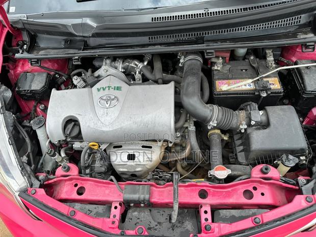 Toyota Vitz 1.3 FWD 5dr 2019 Pink
