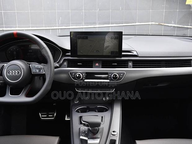 Audi A4 2025 Gray