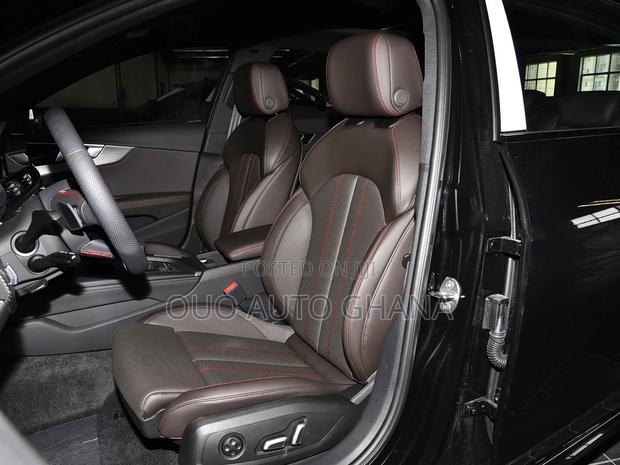 Audi A4 2025 Gray