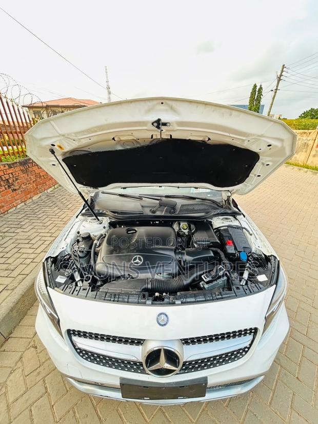 Mercedes-Benz GLA-Class 2017 White