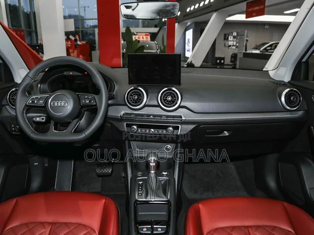 Audi Q2 2026 Gray