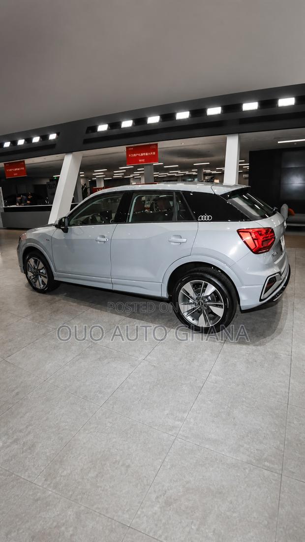 Audi Q2 2026 Gray