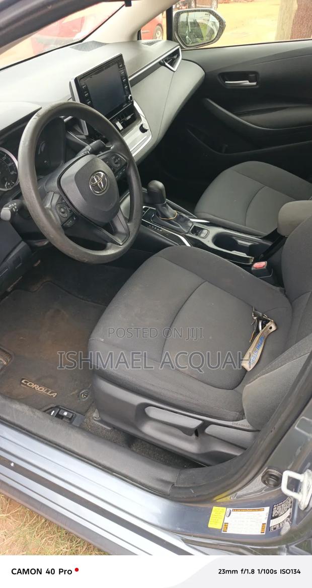 Toyota Corolla 2021 Blue