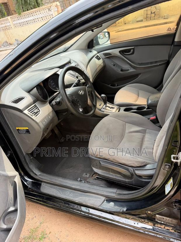 Hyundai Elantra 2013 Black