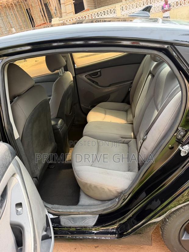 Hyundai Elantra 2013 Black