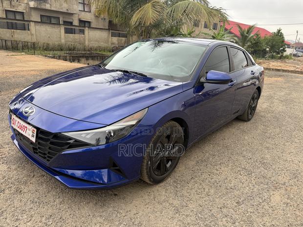 Hyundai Elantra SEL 2021 Blue