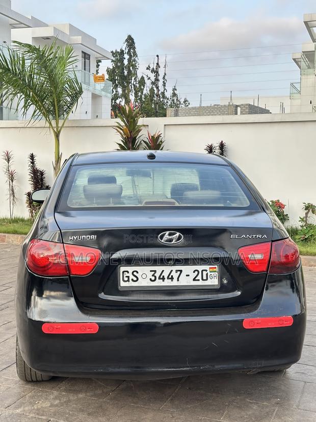 Hyundai Elantra 2010 Black