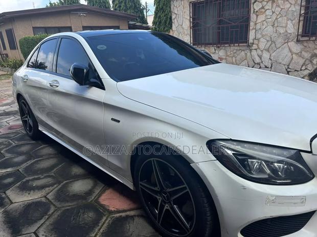 Mercedes-Benz C450 2016 White