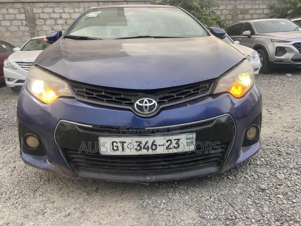 Toyota Corolla S 4dr Sedan (1.8L 4cyl CVT) 2015 Blue