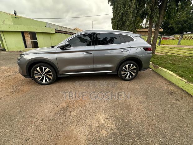 BYD Song Plus 1.5 CVT Hybrid AWD 2024 Gray