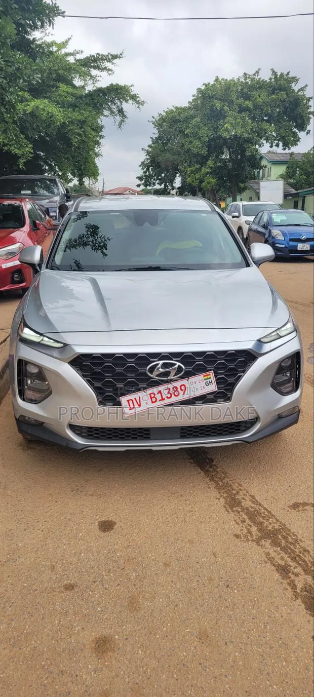 Hyundai Santa Fe 2019 Silver