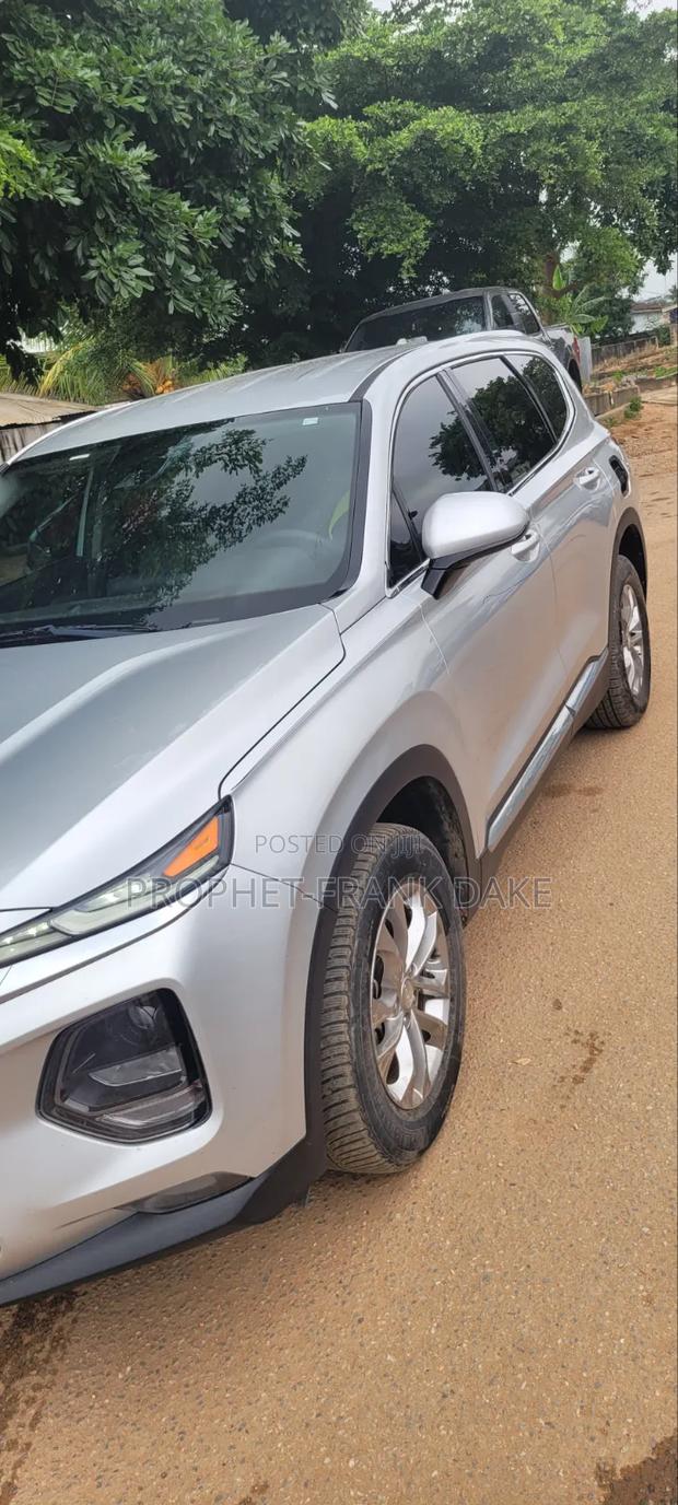 Hyundai Santa Fe 2019 Silver