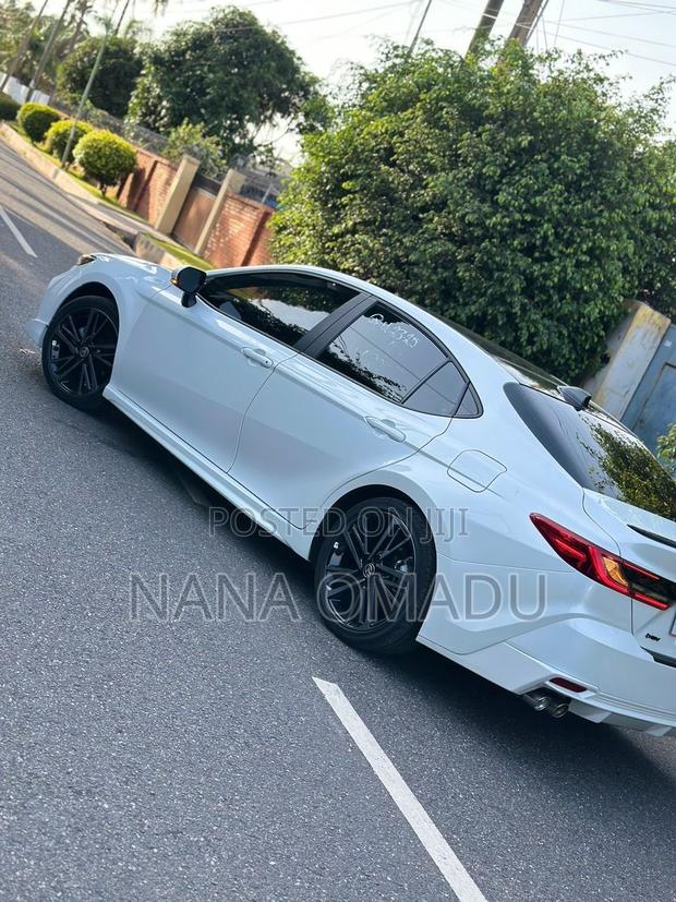 Toyota Camry XSE 2025 White