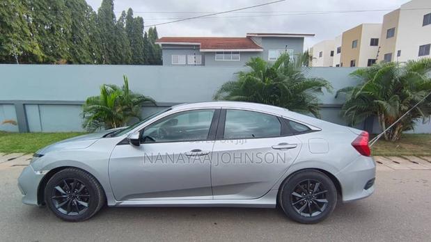 Honda Civic 2019 Gray
