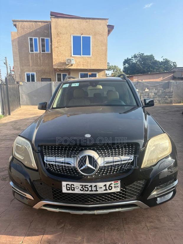 Mercedes-Benz GLK-Class 350 2011 Black