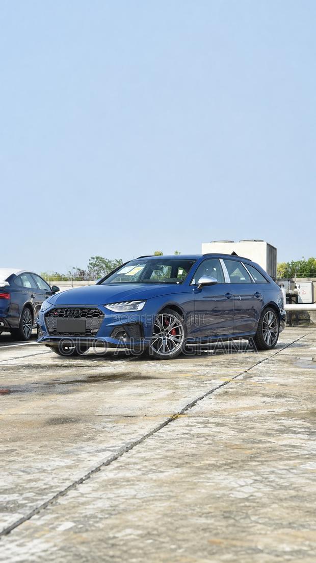 Audi S4 2025 Blue