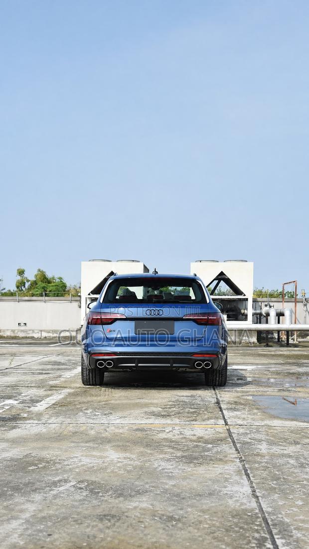 Audi S4 2025 Blue
