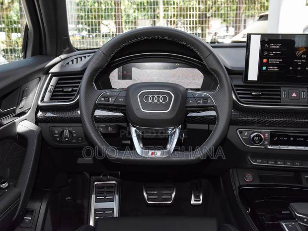Audi SQ5 2025 Blue