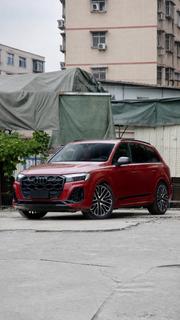 Audi SQ7 2026 Red for sale