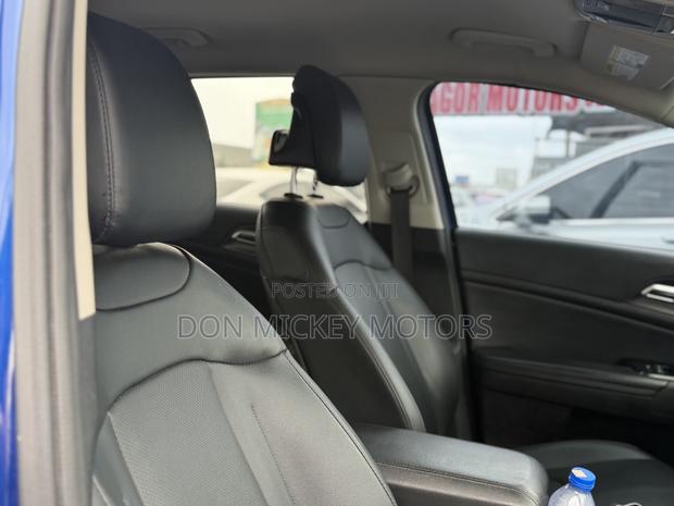 Kia Sportage EX 2023 Blue