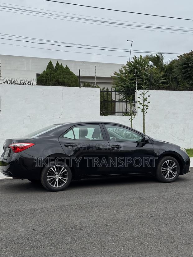 Toyota Corolla LE Eco Plus 4dr Sedan (1.8L 4cyl CVT) 2016 Black