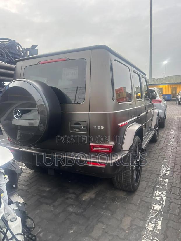 New Mercedes-Benz G-Class G63 AMG Brabus G700 2026 Gold
