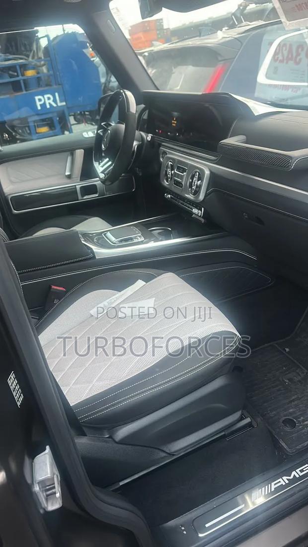 New Mercedes-Benz G-Class G63 AMG Brabus G700 2026 Gold