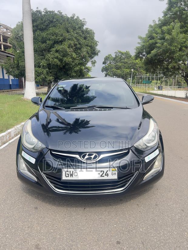 Hyundai Elantra Limited Sedan FWD (1.8L 4cyl 6A) 2016 Black