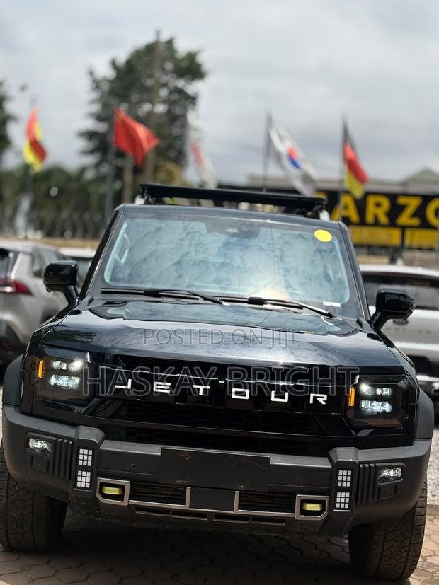 Jetour T2 2.0 Petrol AWD 2024 Black