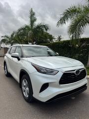 Toyota Highlander LE AWD 2020 White for sale