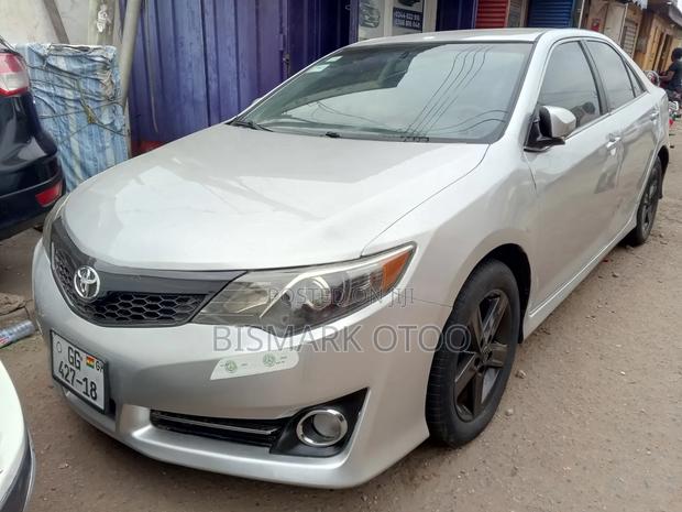 Toyota Camry 2013 Silver