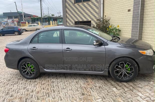 Toyota Corolla 2013 Silver