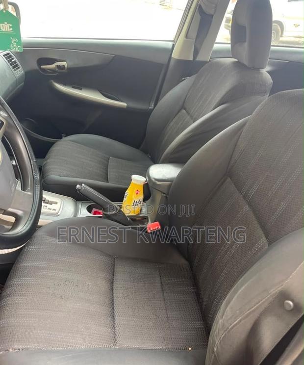 Toyota Corolla 2013 Silver