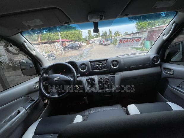 Nissan NV350 2016 White