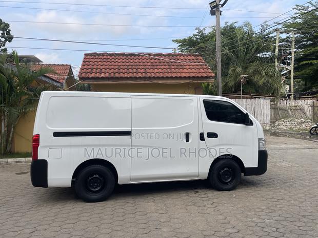 Nissan NV350 2016 White