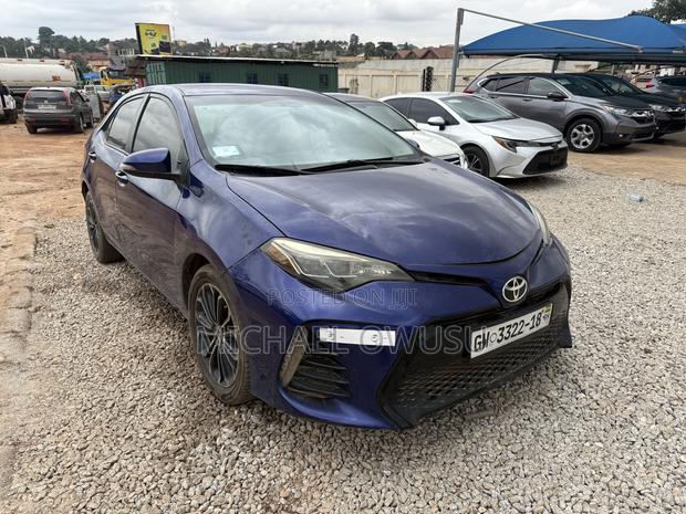 Toyota Corolla 2015 Blue