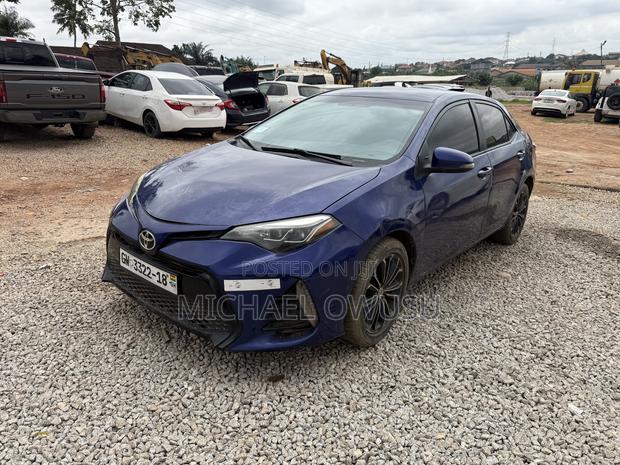 Toyota Corolla 2015 Blue