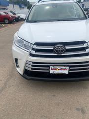 Toyota Highlander 2018 White for sale