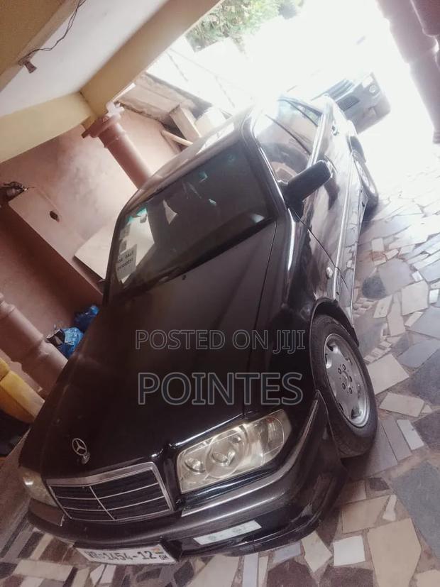 Mercedes-Benz C180 2001 Black
