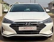Hyundai Elantra 2019 White for sale