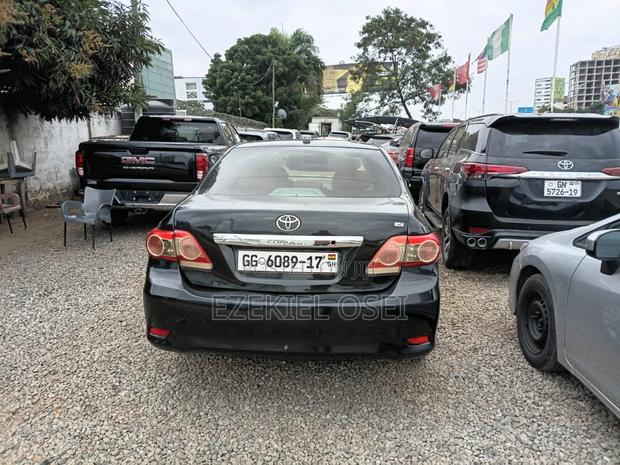 Toyota Corolla LE 4dr Sedan (1.8L 4cyl 4A) 2012 Black