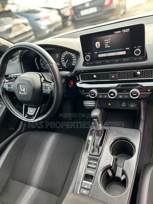 Honda Civic Sport CVT 2024 White