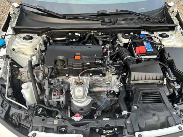 Honda Civic Sport CVT 2024 White