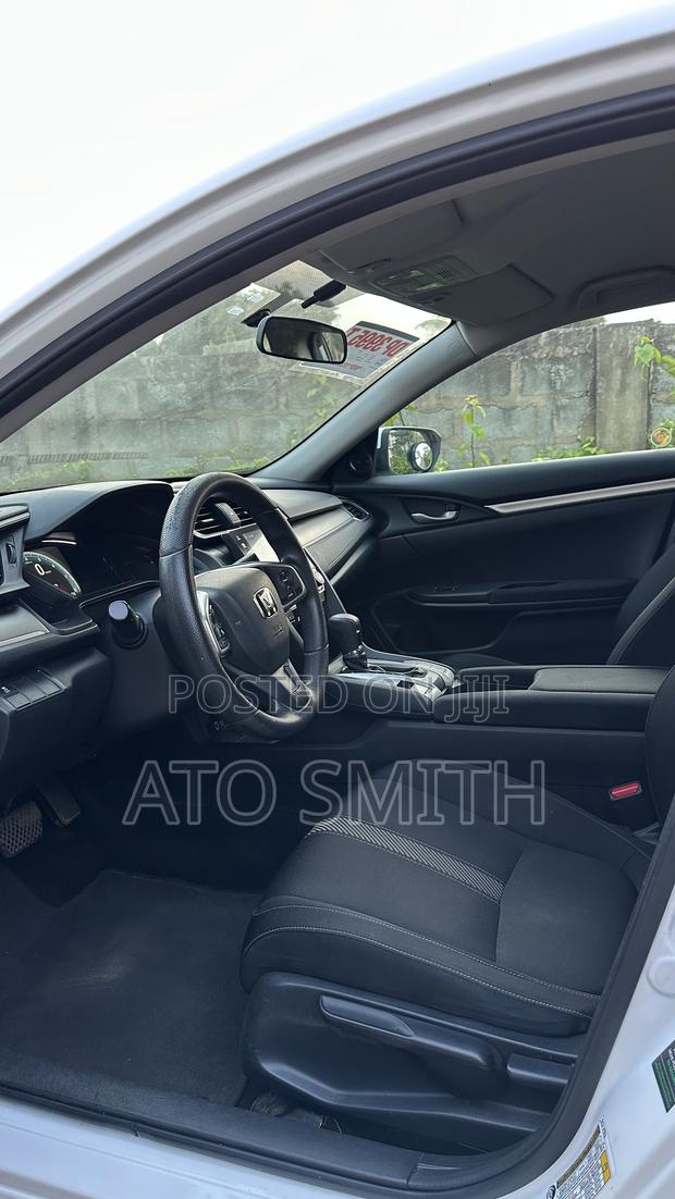 Honda Civic 2016 White