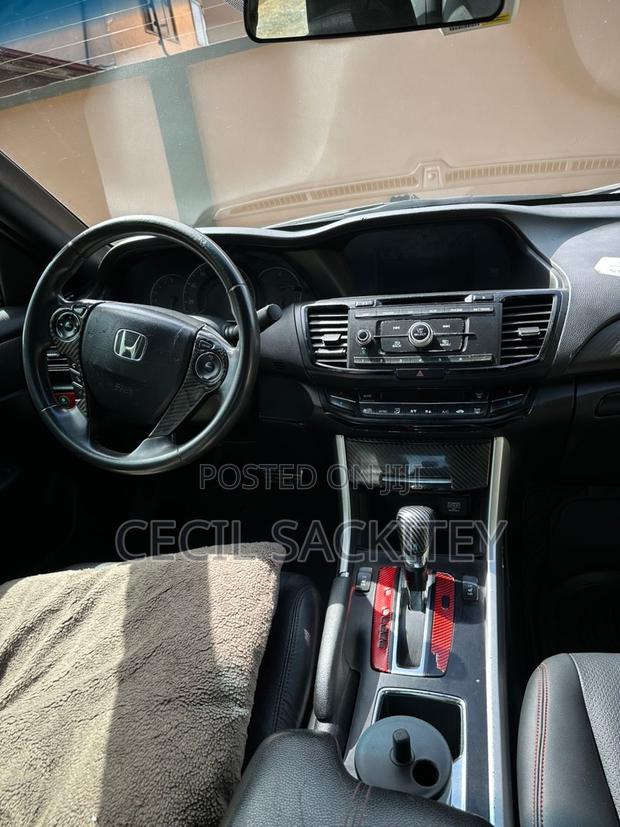 Honda Accord Sport 4dr Sedan FWD (2.4L 4cyl 2A) 2017 Gray